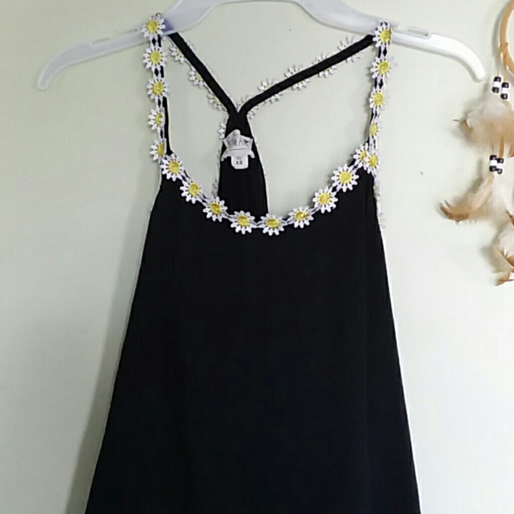 L.A. HEARTS tank tops
